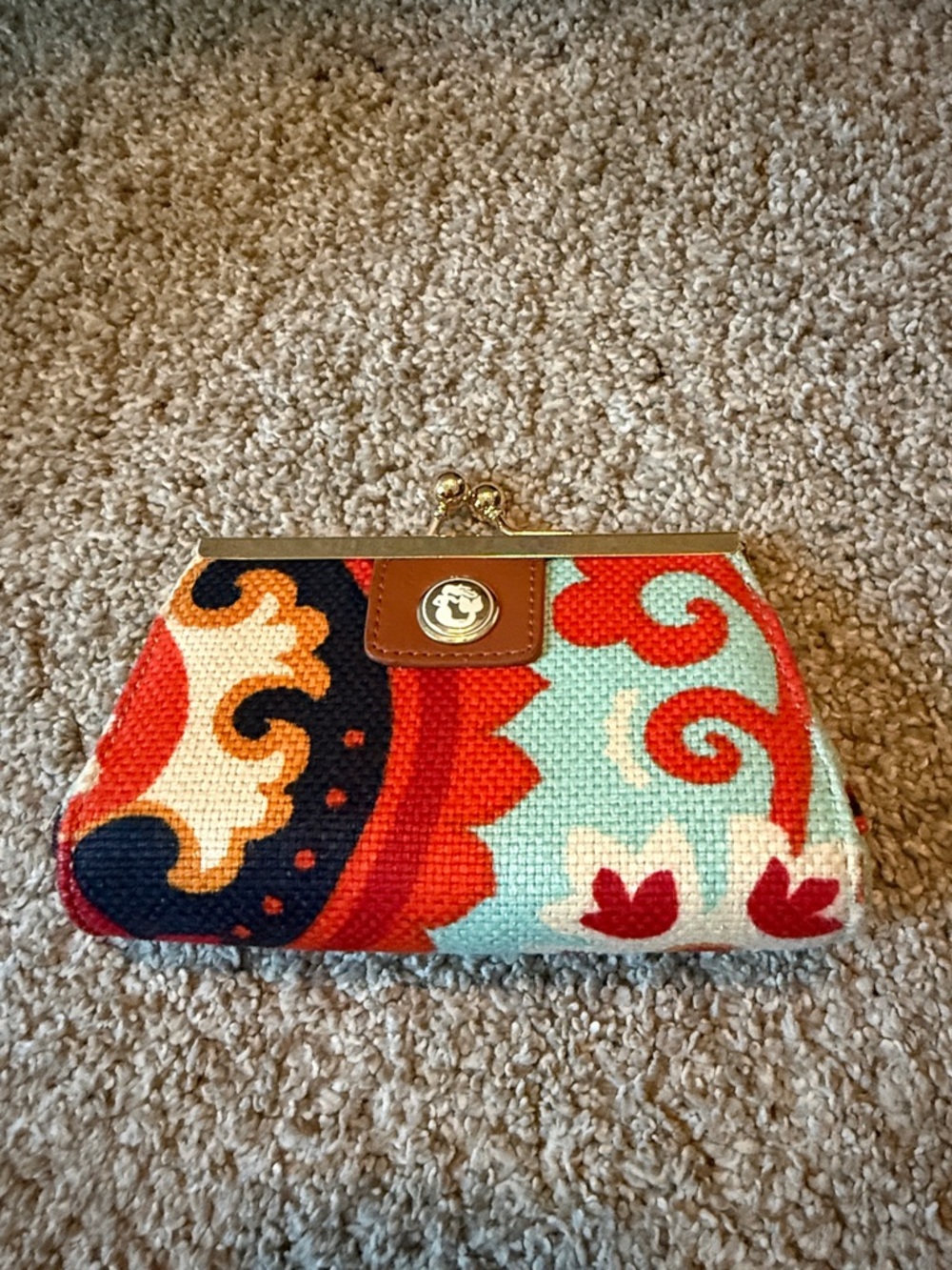 Spartina 449 Turquoise, Coral & Navy Floral Frame Clutch